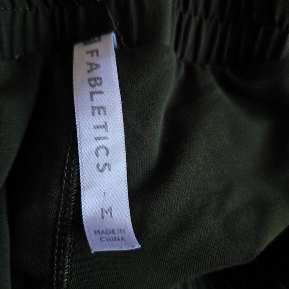 Fabletics womens Sz M multicolor floral maggie shorts - Picture 7 of 7